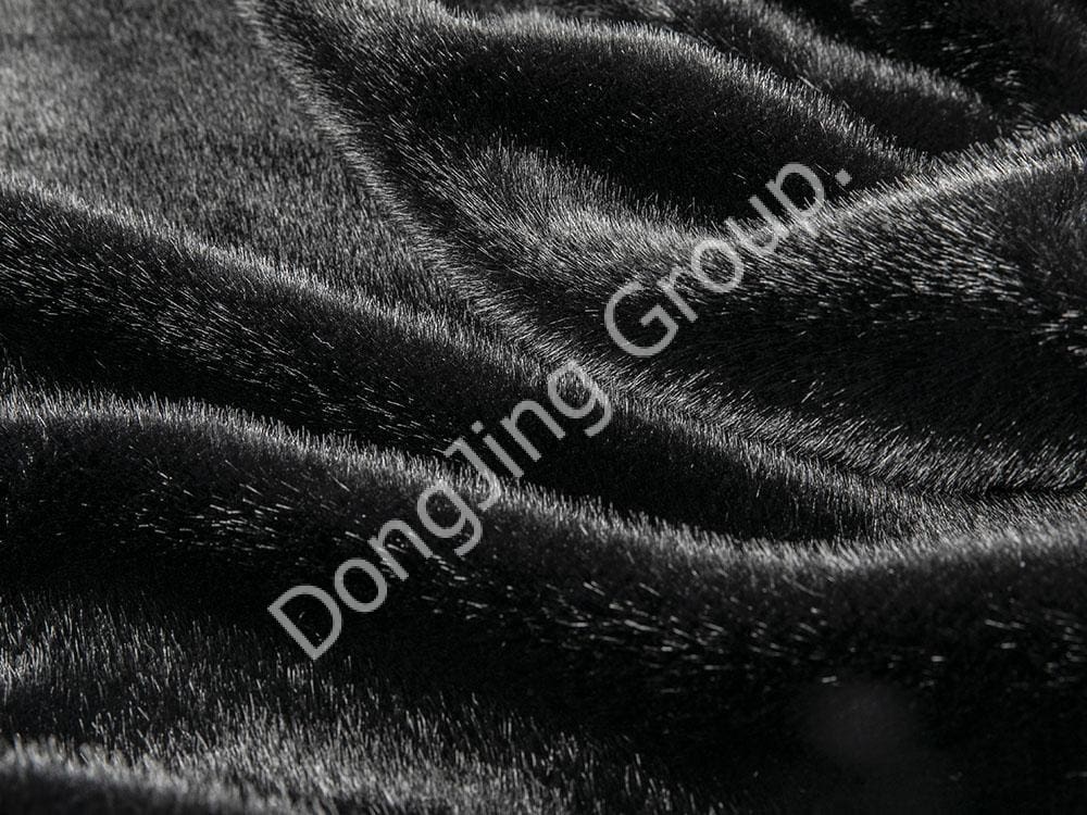 Analysis of the exquisite hair processing technology of Black Mink Without Fur Slip Faux Fur Fabric