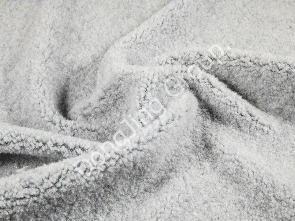 Development of alpaca artificial fur fabric