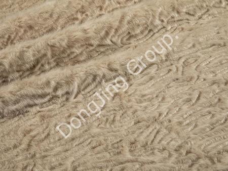 What are the advantages of brushed rabbit fur faux fur fabric