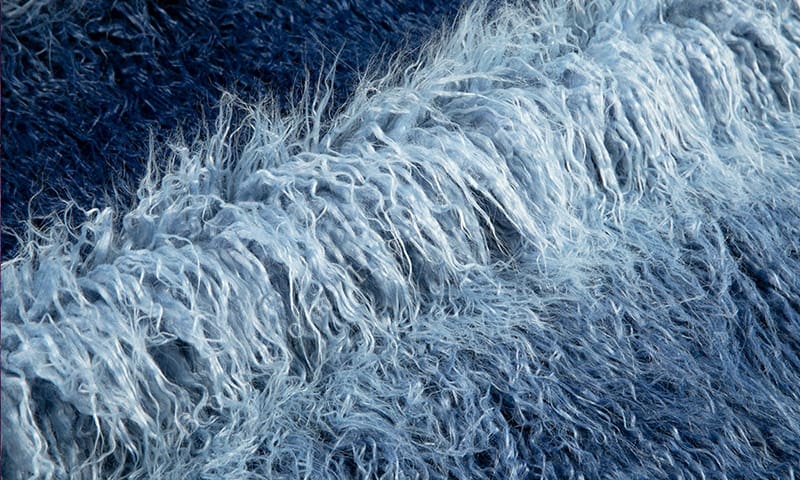 What is the difference between artificial fur and artificial leather？