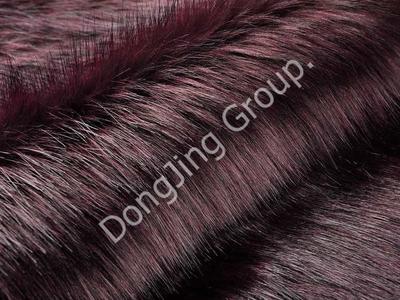 DP0663-Dark gray and wine red dyed tip faux fur fabric