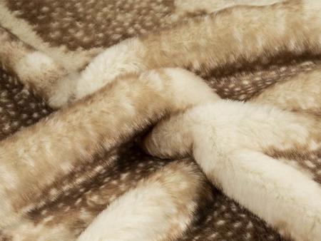 What are the advantages of deer like fur fabric?