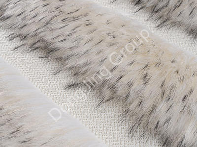 D2KW0158-White hair tips faux fur fabric