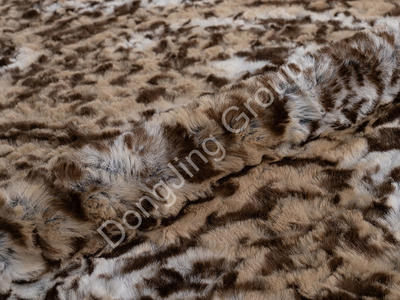3KT2231-Black back print dual color brush pattern 2 faux fur fabric