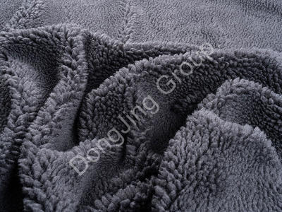 3PZ2034-Black gray rolling ball cloth faux fur fabric
