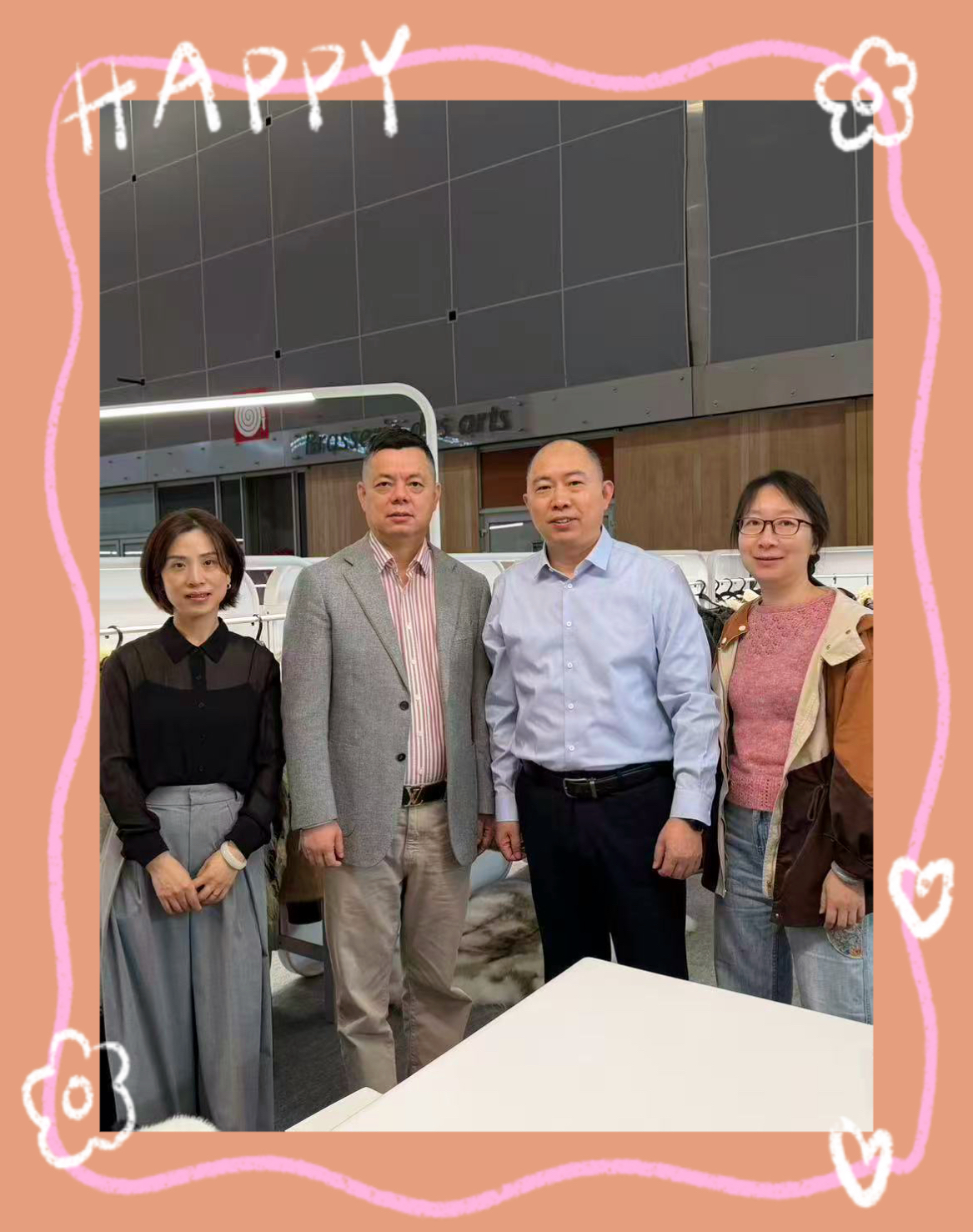 Dongjing Makes a Grand Return at Premiere Vision Paris, Showcasing China's Textile Ingenuity to the World